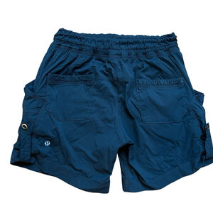 Lululemon Womens Shorts Dance Studio 4-Way Stretch Black Older Style RARE Sz. 6